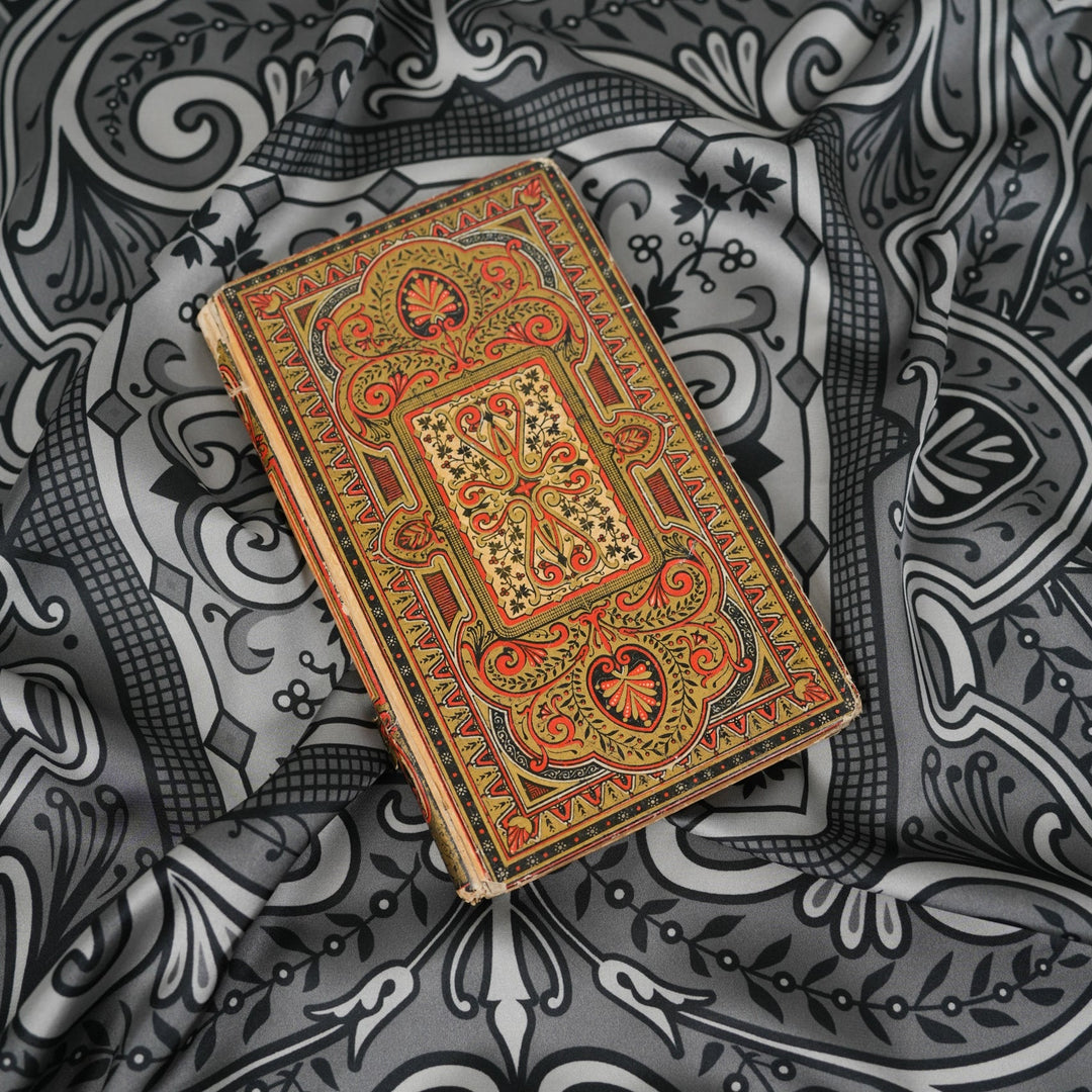 Decoration Silky Scarf - Heading Prints