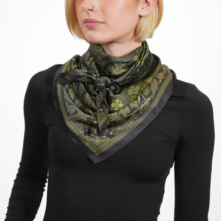 Shrubbery Silky Scarf