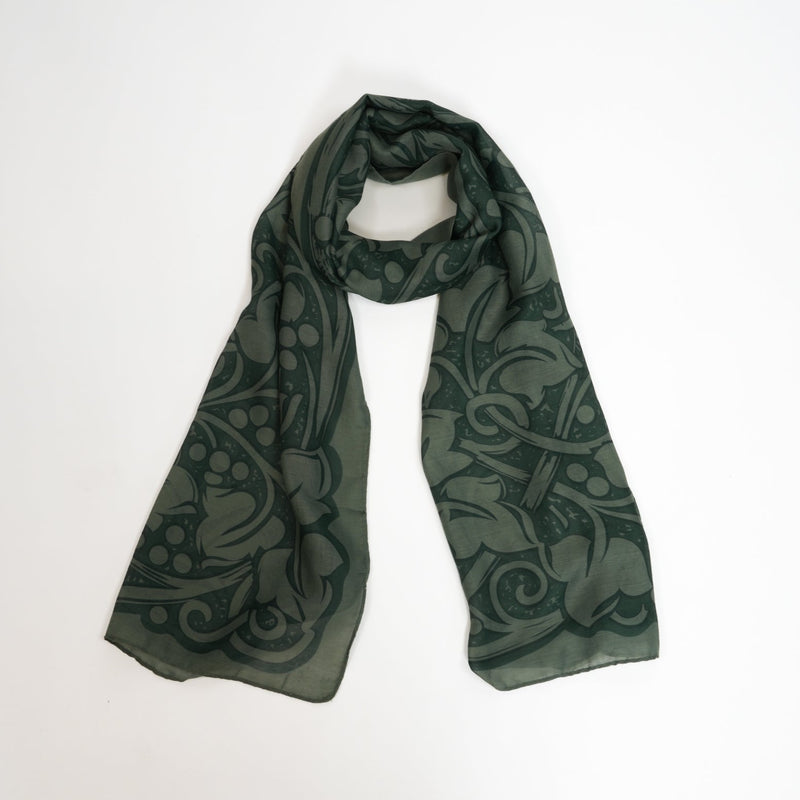 Grapevine All-Season Scarf