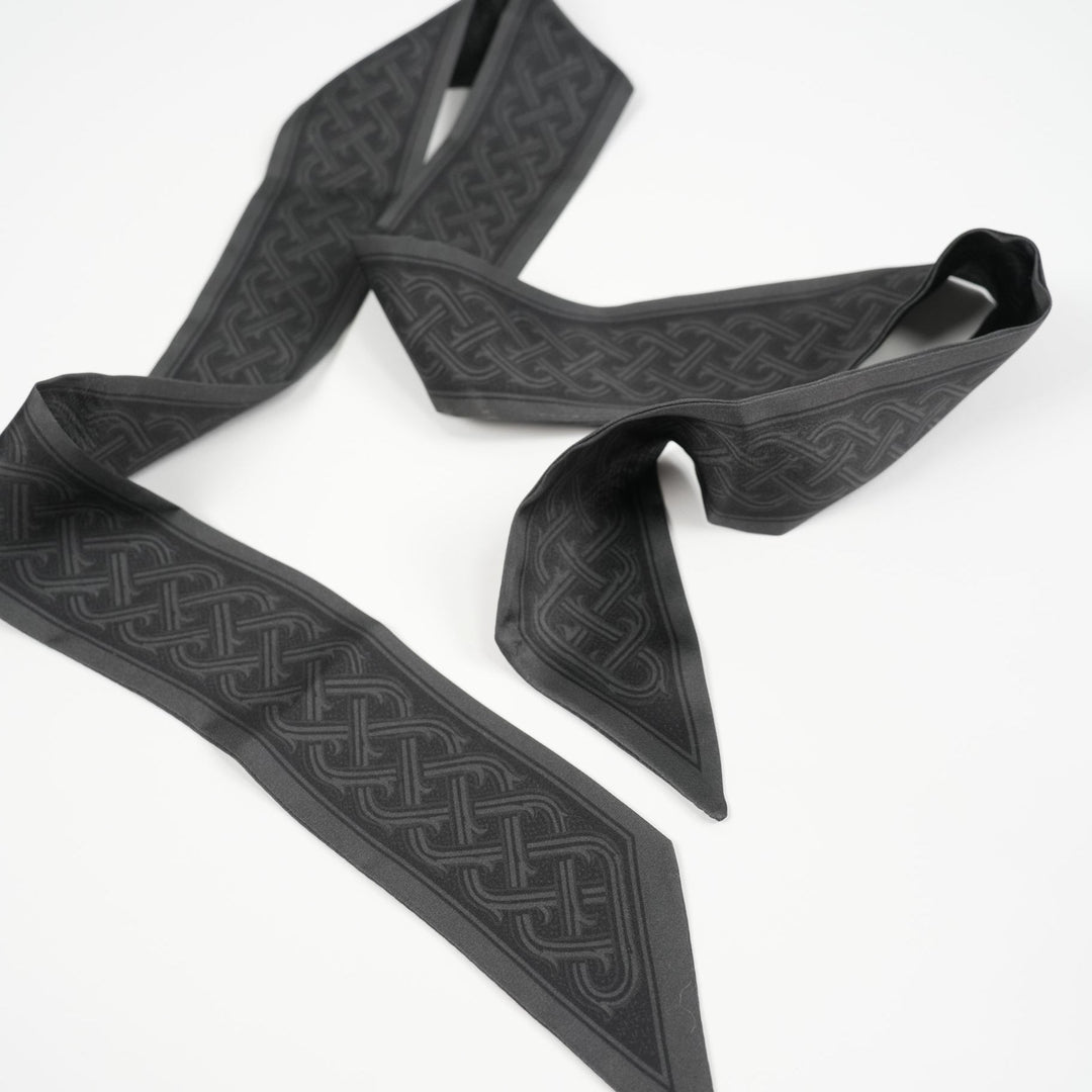 Knot Skinny Scarf - Heading Prints