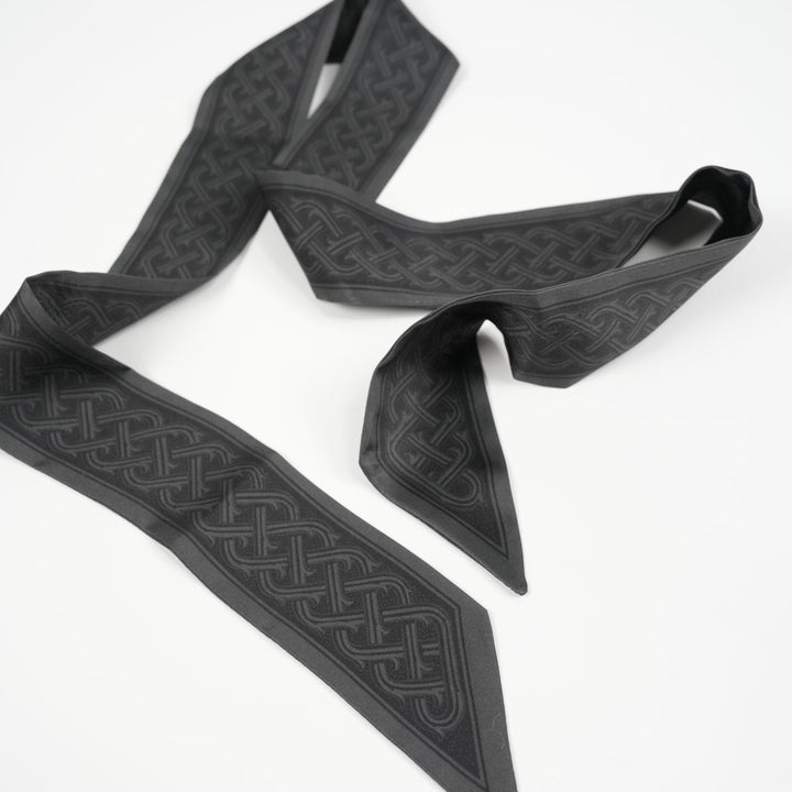 Knot Skinny Scarf - Heading Prints