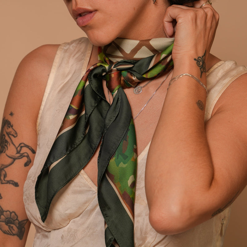 Lattice Silky Scarf - Heading Prints