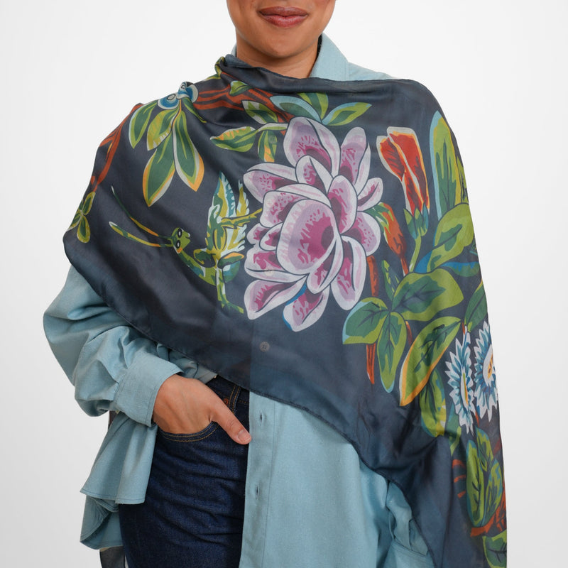 Brocade All-Season Scarf