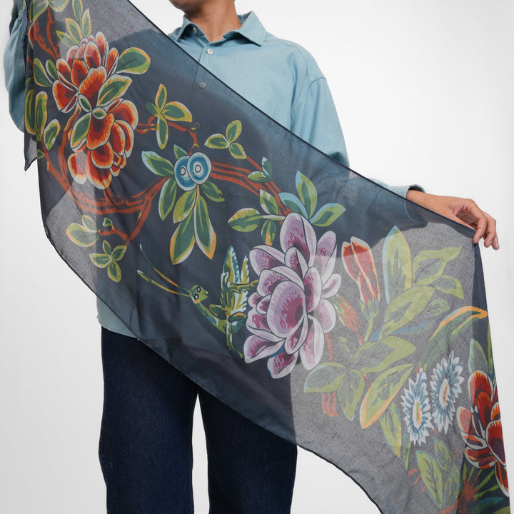 Brocade All-Season Scarf