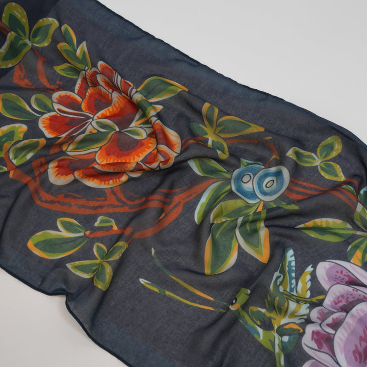 Brocade All-Season Scarf