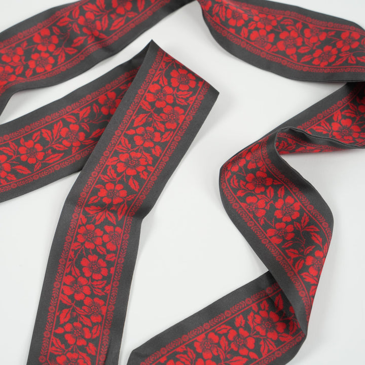 Petal Skinny Scarf - Heading Prints