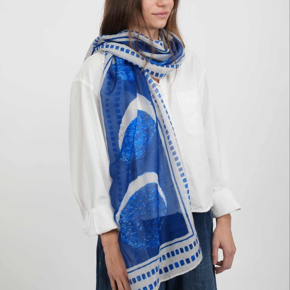 Phases Scarf - Heading Prints