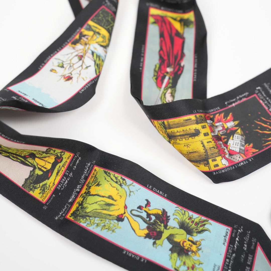 Premonition Skinny Scarf - Heading Prints