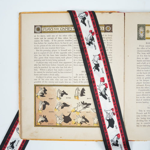 Shadow Puppets Skinny Scarf - Heading Prints