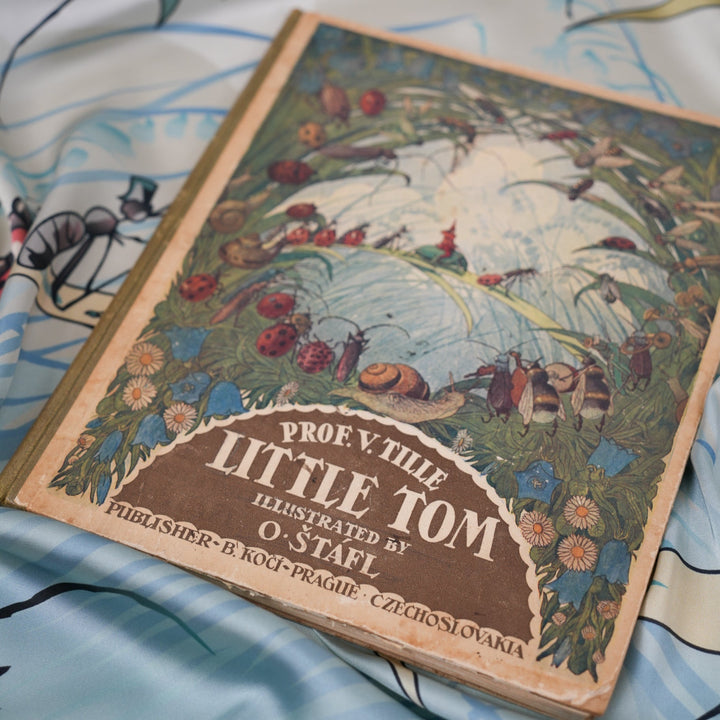 Tom Thumb Silky Scarf - Heading Prints